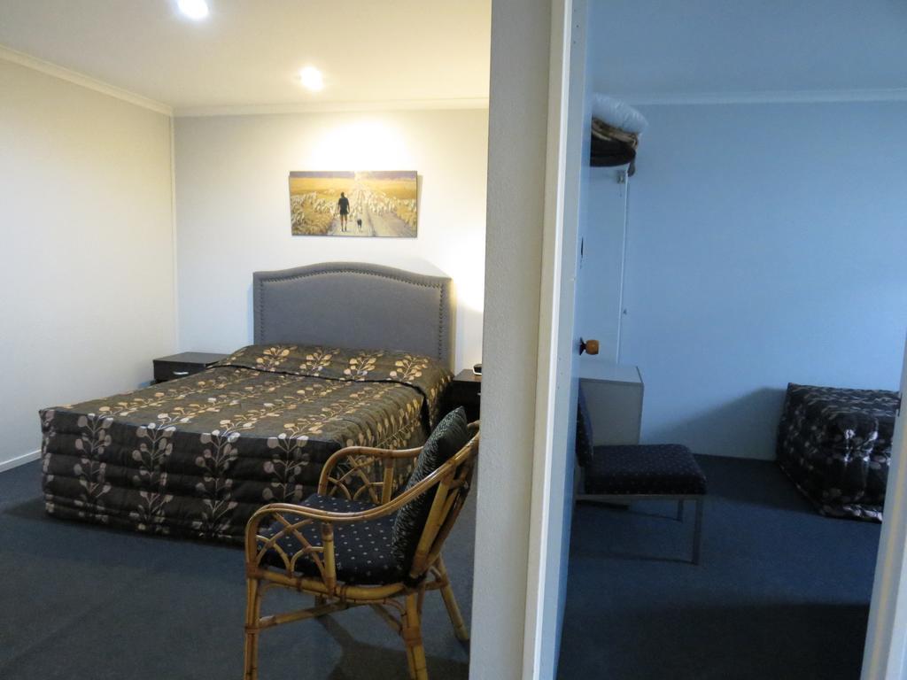 Mill Lodge Hamilton Extérieur photo