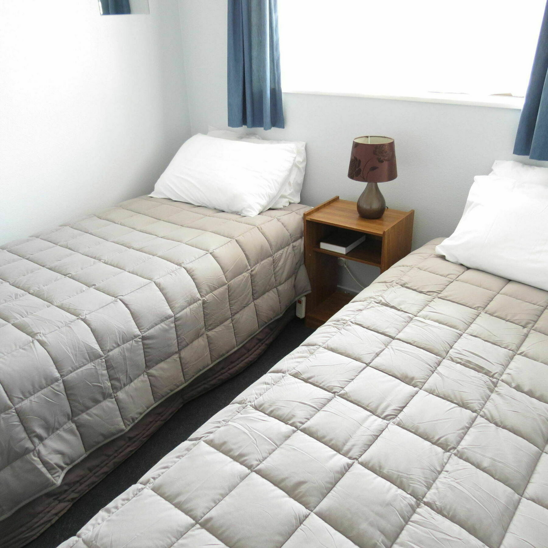 Mill Lodge Hamilton Extérieur photo