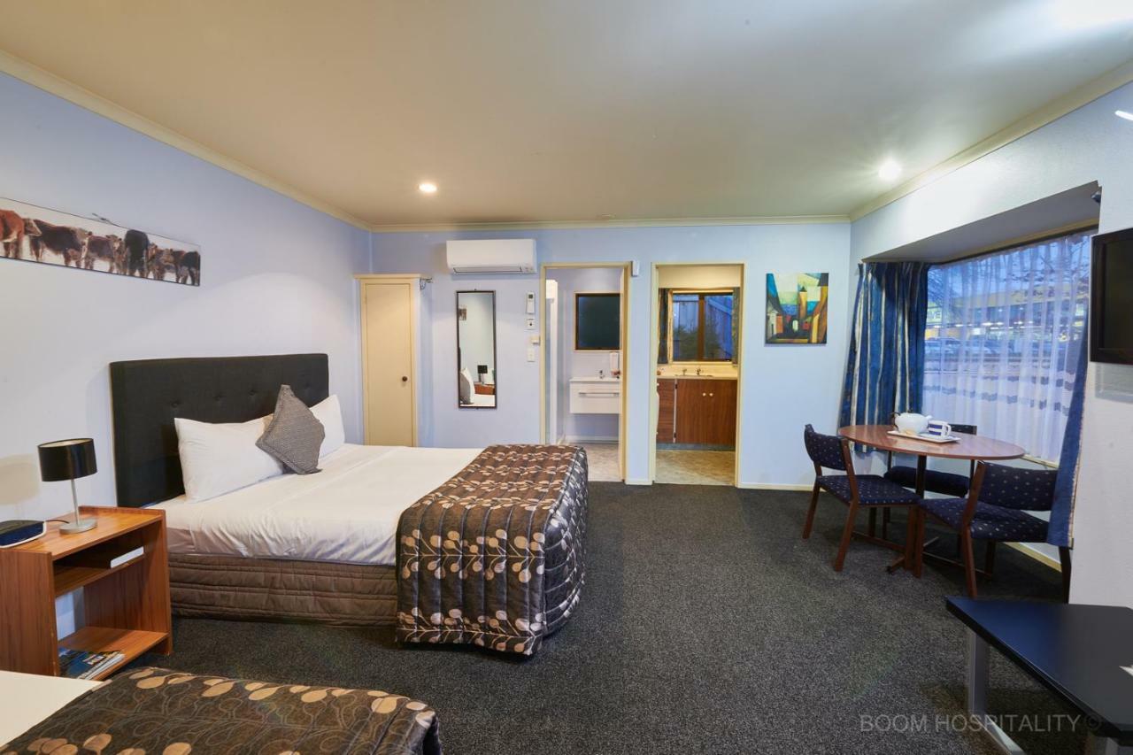 Mill Lodge Hamilton Extérieur photo